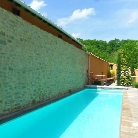 A Fleur D'eau Apartment *