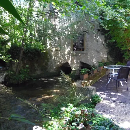 Apartment A Fleur D'eau Sainte-Colombe-sur-l'Hers