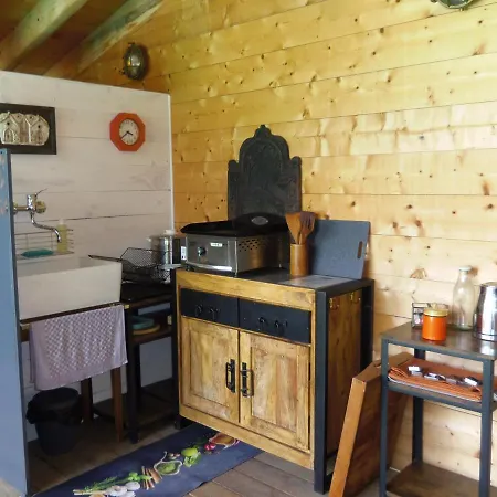 A Fleur D'eau Apartment Sainte-Colombe-sur-l'Hers
